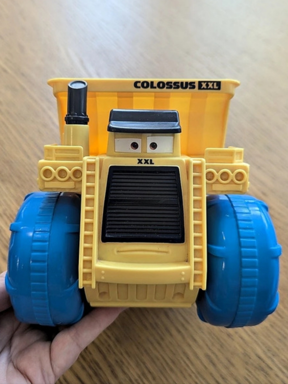 Disney Pixar Cars Colossus XXL Hydro Wheels Dump Truck Mattel 2014